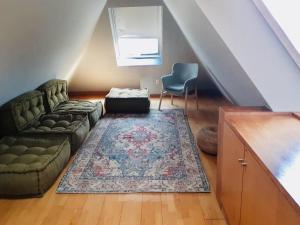 Cozy City Family Retreat