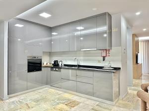 Charming Modern Studio in Porto