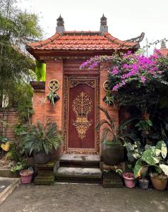 Insenja Ubud Villa & Resto