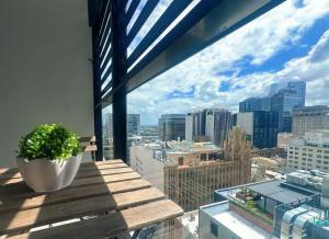 Cozy City-view home in the central CBD
