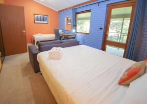 Cedar Holiday Units - Apartment 1