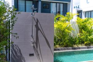 4bdr pool villa in Laguna Park 2