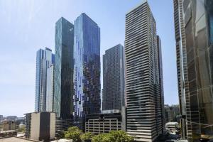 Luxuria Apartments - Uno