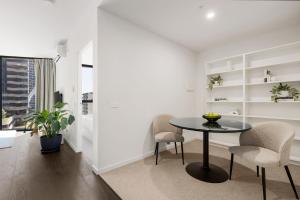 Luxuria Apartments - Uno