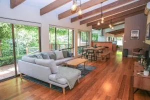 Haus On Houghs - Dartmouth