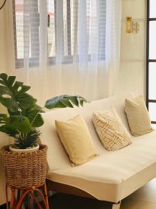 Modern Guesthouse Near Beach in Nasugbu, Batangas