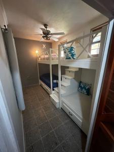 2 Bed Cozy Townhouse & Terrace Pool