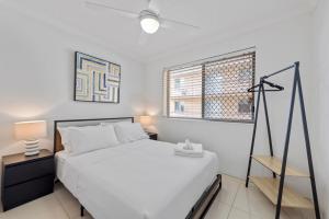 Spacious 3BRM Apt Near Gabba w Free Parking & WiFi