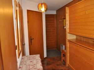 Appartement 2 pièces, capacité 5 pers, animaux admis, terrasse, parking - FR-1-676-211