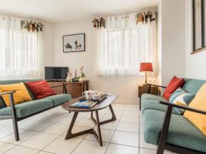 Appartements Bel appartement en bord de mer avec terrasse et parking - FR-1-306-1298 : photos des chambres