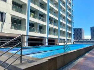 City Center Executive Hotel-Near Manila Airport and PITX - Pildira