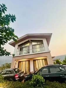 Katha Villa 63 - Luxury Holiday Home - Bhimashankar