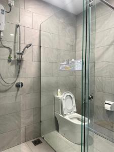 Skytree Serviced Apartment Bukit Indah Aeon 4guest with Balcony