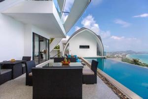 Villa Moon Paradise 4Br Infinity Pool Views