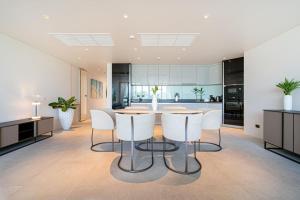 Sea Views 2BR ,,Adult Only,, Apartment 817 in Sapphire Bay Residence, Patong