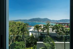 Sea Views 2BR ,,Adult Only,, Apartment 817 in Sapphire Bay Residence, Patong