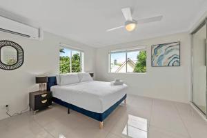 Stylish 3BRM Apt near Gabba with Free Parking & WiFi