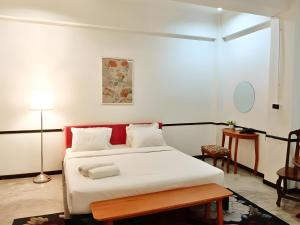 XX The Character Yaowarat MRT วัดมังกร