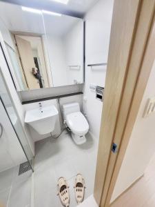 2519#Gangnam Urban Vogue Suites #Top-rated Unit # All-New Furniture & Peaceful Vibe#Sinnonhyeon 1min