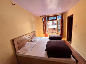 Hotels in Gangotri