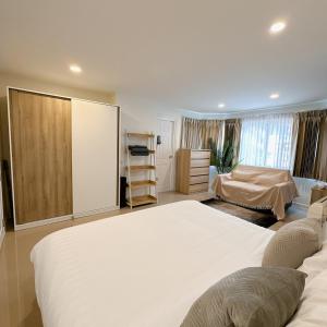 Big and Bright room in Nimman