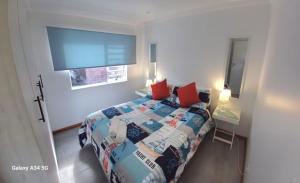 Anchored at 18 Guy - Paradise Beach