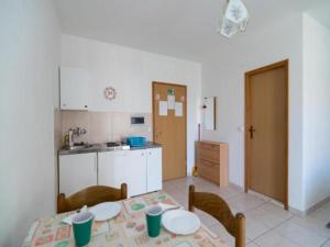 Apartments Boguvila - Studio with Terrace A4 - ST