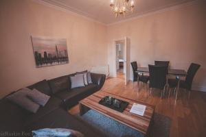 Two-Bedroom Apartment room in Stylish and Spacious two bed in Aberdeen's West End
