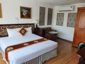 Dancentre Luxury Apartment Near SECC formerly Emerald Hotel & Apartment