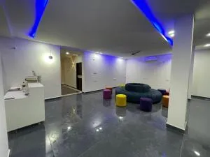 SS GRAND lodge - Karīmnagar