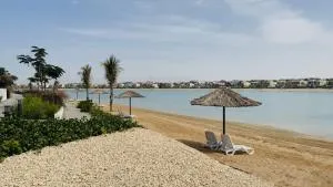 Family Heaven - Private Villa - Private Community Beach - Brand New - Playstation and Games - Close to the Casino being built - Khasab
