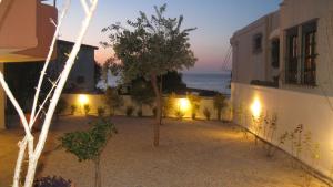 Iolkos Hotel Apartments Chania Greece