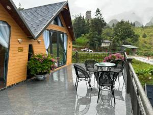 Serenity Ha Giang Bungalow