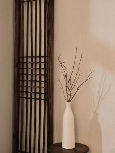 NEW Open Special Price! Line 2 Bongcheon Station 8 minutes on foot, Korean emotional accommodation, Gangnam 15 minutes, Hongdae 20 minutes, Seoul National University Station