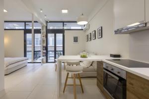 Sci-Fi Themed Studio in Koukaki