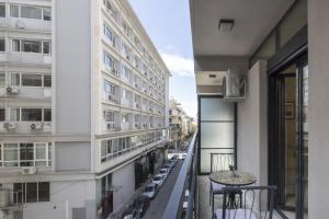 Sci-Fi Themed Studio in Koukaki