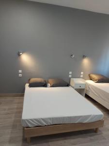 Hotels Ardenn'Hotel : photos des chambres