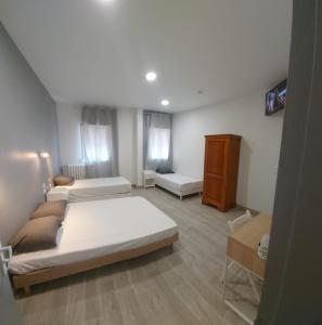 Hotels Ardenn'Hotel : photos des chambres