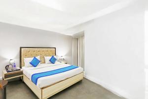 Hotel A Sky Near By Delhi International Airport with - Free Airport Pickup