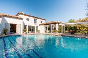 Villas Villa Armonia piscine privee sur le golf Beziers : photos des chambres