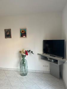Appartements Appartement Coeur de Ville avec Terrasse et Parking : photos des chambres