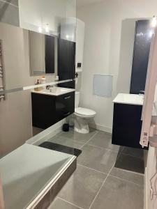 Appartements Appartement renove, proche gare : photos des chambres