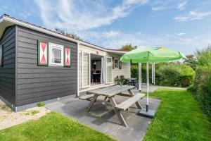 Holiday Home room in Camping Ginsterveld