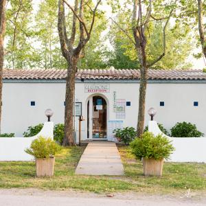 Tentes de luxe Luxury Lodge : photos des chambres