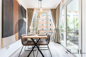 Perfect Stylish Central 1 Bedroom Getaway