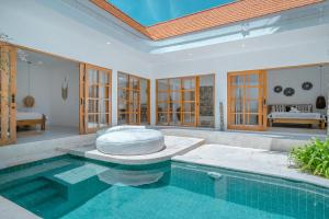 CASA MIYA - NEW Modern & Luxury 3BR Villa Canggu Beach