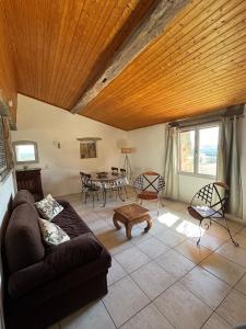 Maisons d'hotes Chateau Moncassin : Gîte (4 Adultes)