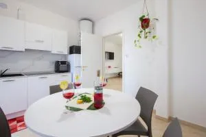 A3 Casa Magnolia- Rho Fiera, Milano, Como, Malpensa - Caronno Pertusella