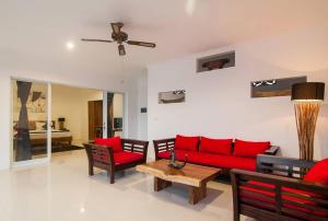 3BR Villa3 Oberoi Seminyak,18Min walk to the beach