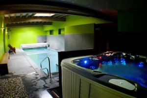 Appart'hotels Gite Roche Des Ducs avec Piscine toute l'annee, Spa, Sauna, Hammam : photos des chambres